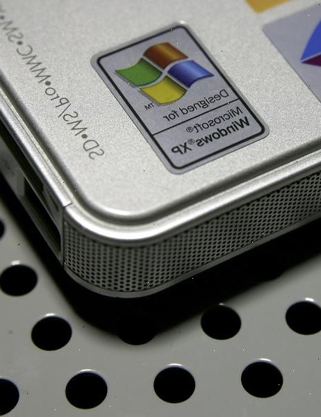 Avinstallera Windows XP och återgå till ett tidigare operativsystem. Starta om datorn i felsäkert läge.