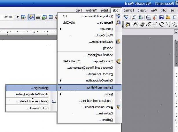 Hur du använder kopplade dokument adressetiketter med Excel och Word. Skapa en adress-fil i Microsoft Excel genom att sätta in namn och adresser på följande sätt.