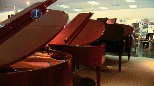 Hur köper ett piano. Gör det till en vana att besöka några showrooms och bli bekant med olika tillverkare, samt namn och kvaliteter av varje fabrikat.