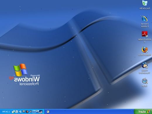 Hur man installerar Windows med en cd. Beställ en Microsoft Windows XP-installationsskiva från leverantören.